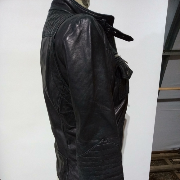 Micheal Kors leather jacket - Picture 2 of 4